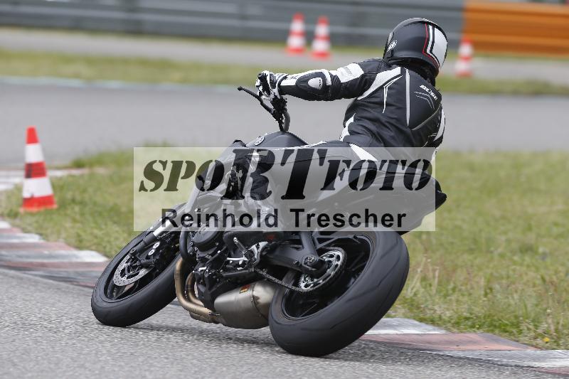 /Archiv-2024/13 22.04.2024 Plüss Moto Sport ADR/Einsteiger/93